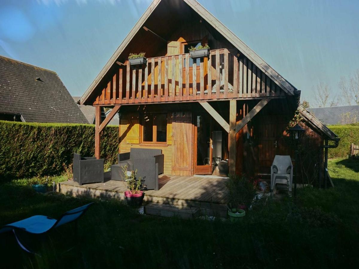 Chalet Avec Piscine Chauffee, Tennis Et Jardin Clos, A 1700M De La Plage De Cabourg - Fr-1-465-22 Buitenkant foto